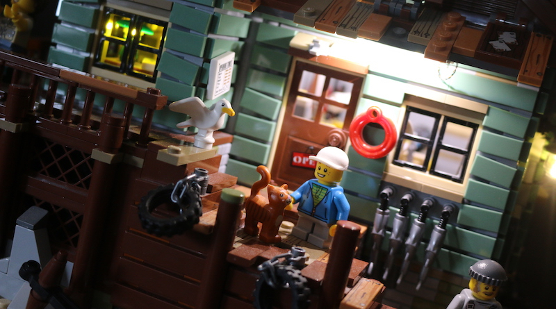 Elegant Bricks LEGO lighting kit review and exclusive discount