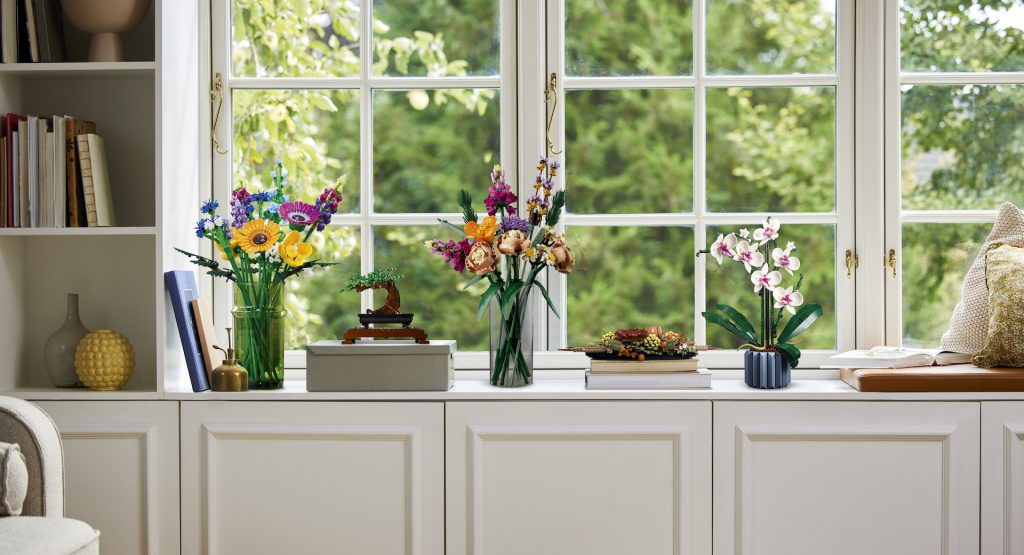 LEGO Botanical Collection group shot 2023 6 1024x555