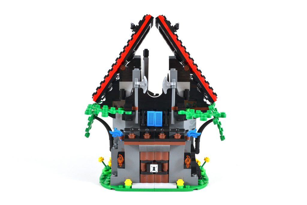 LEGO 40601 Majistos Magical Workshop 3 1024x683