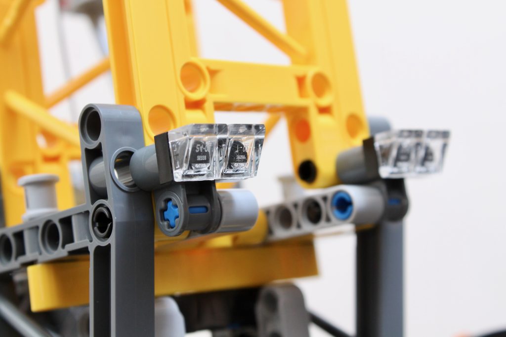 LEGO Technic 42146 Liebherr Crawler Crane LR 13000 review 20 1024x683