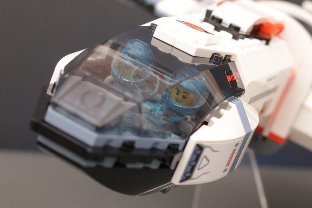 LEGO City 60446 Modular Galactic Spaceship review 17 1024x683