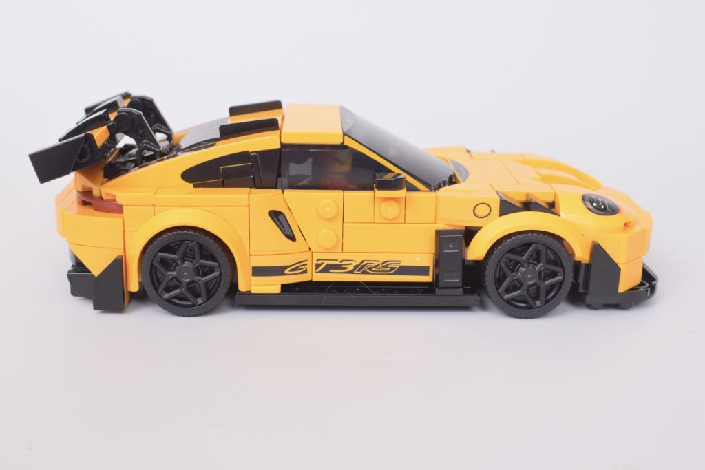 LEGO Speed Champions 77239 Porsche 911 GT3 RS Super Car review 5 1024x683