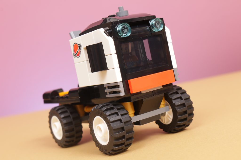 LEGO City 60434 Space Base and Rocket Launchpad review 7 1024x683