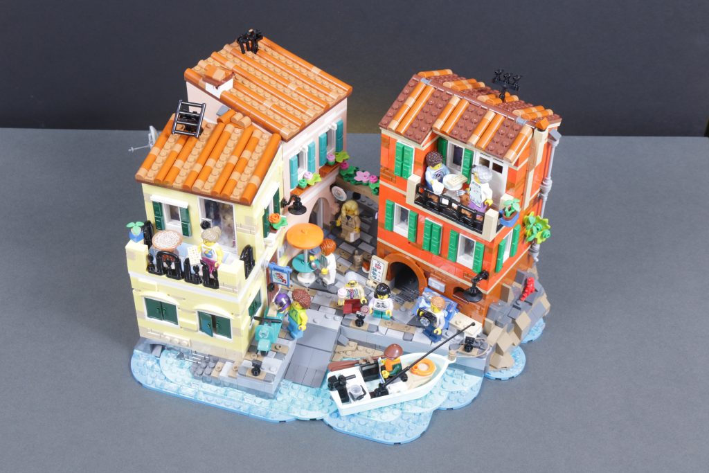 LEGO Ideas 21359 Italian Riviera review 6 1024x683