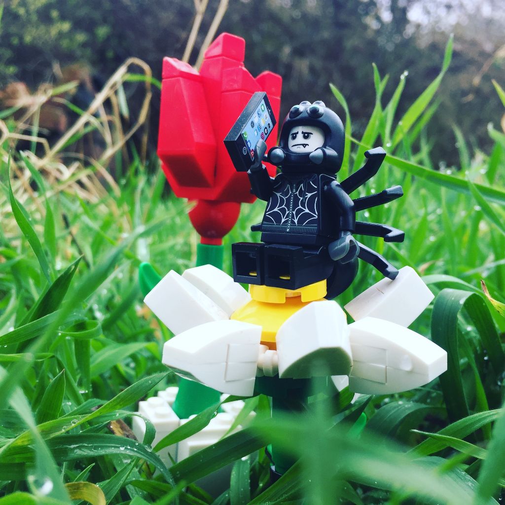 Brick Pic of the Day: Taking calls