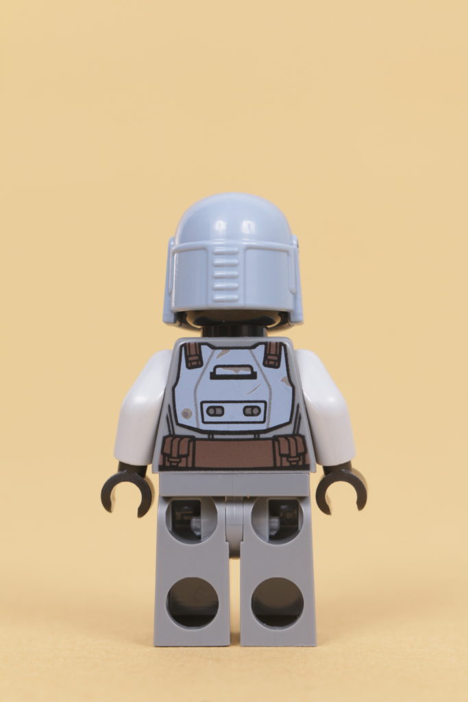 LEGO Star Wars 75319 The Armorers Mandalorian Forge review 58