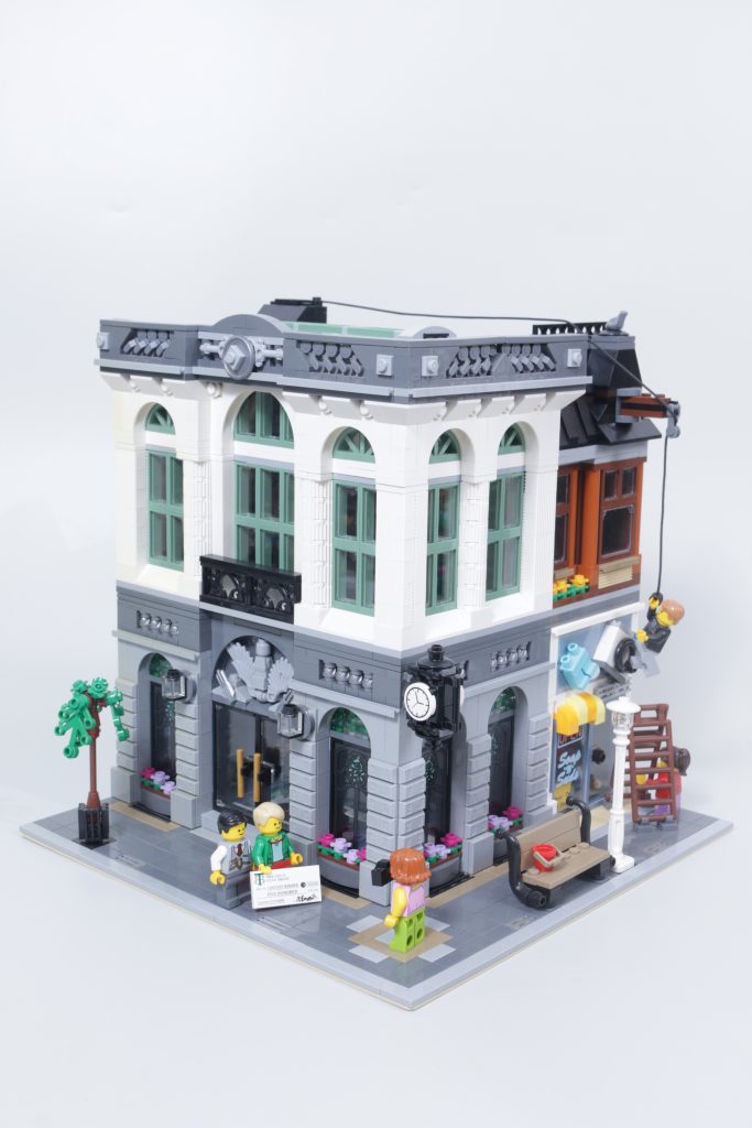 LEGO Icons 10350 Tudor Corner second review plus comparison with 10251 Brick Bank and 10270 Bookshop 11 683x1024