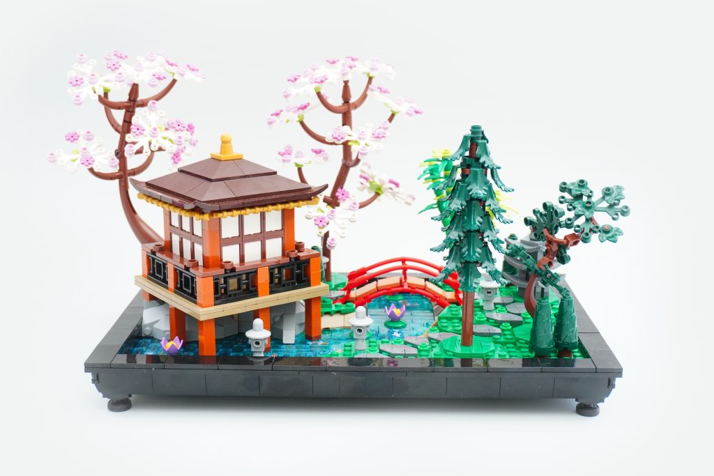 LEGO Icons 10315 Tranquil Garden 23 1024x683