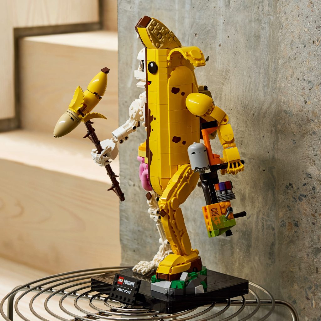 LEGO Fortnite 77072 Peely Bone lifestyle 2 1024x1024