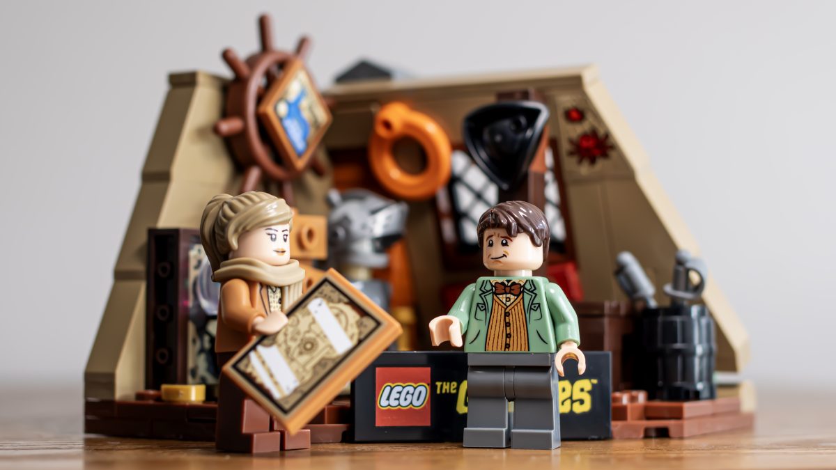 LEGO The Goonies 40773 The Walshes Attic GWP 4 1200x675