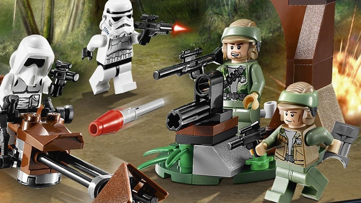 New LEGO Star Wars Endor helmet rumoured