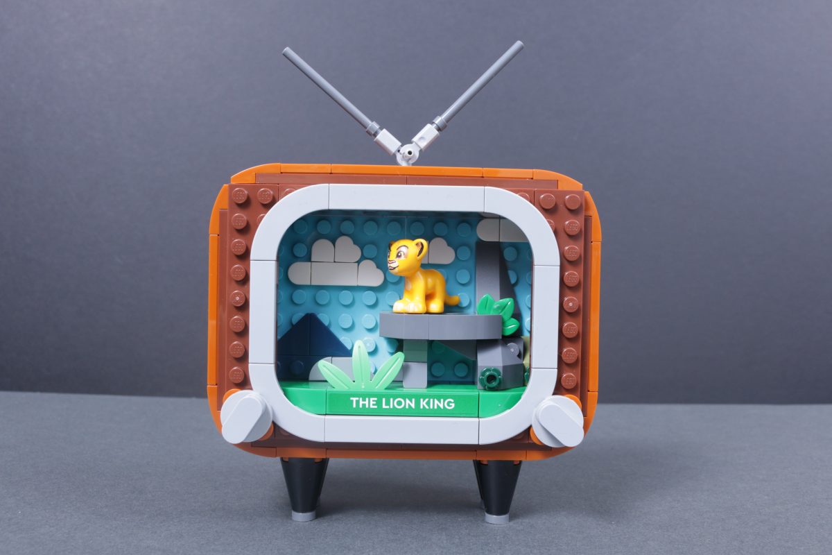 LEGO Disney 40774 Disney Classic Animation Scenes review 11 1200x800