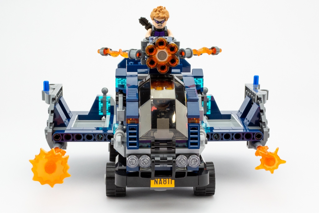 LEGO Review Avengers Truck Take down 07
