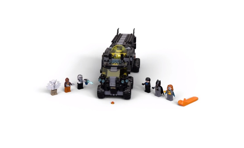 LEGO DC Batman 76160 Mobile Bat Base 1