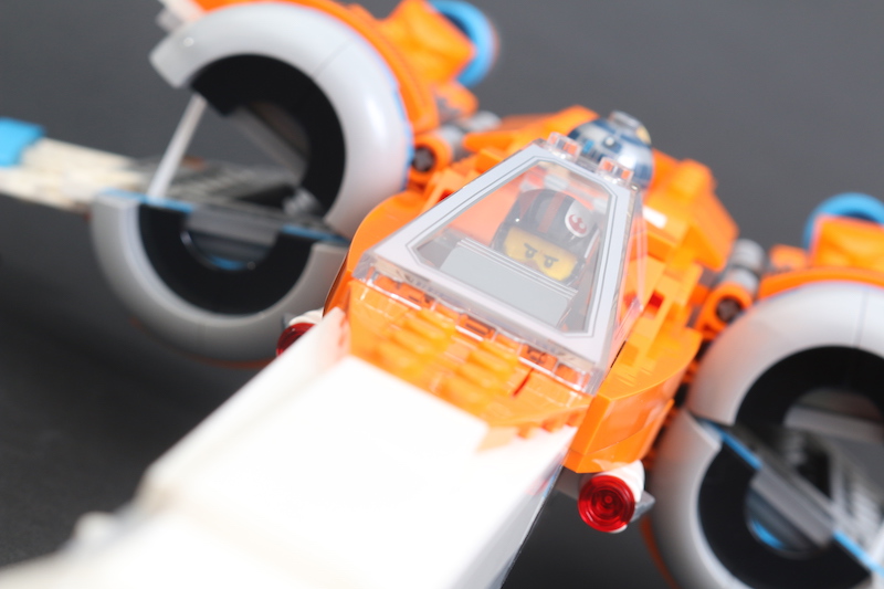 LEGO Star Wars 75273 Poe Dameron’s X wing Fighter review 35