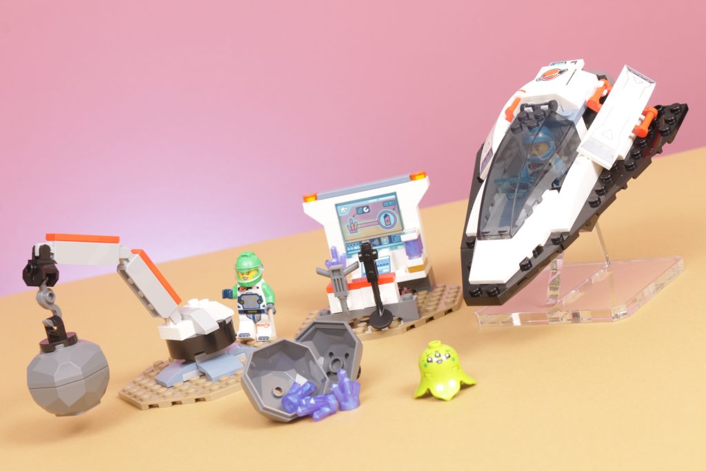 LEGO City 60429 Spaceship and Asteroid Discovery review 1 1024x683