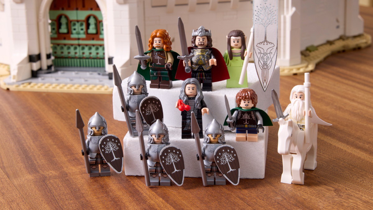 LEGO Minas Tirith's minifigures are full of firsts