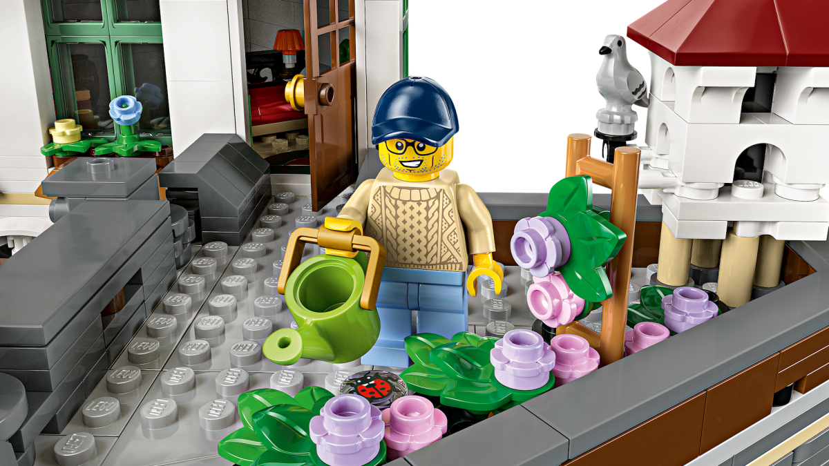 LEGO Icons modular building 11371 Shopping Street 7 1200x675