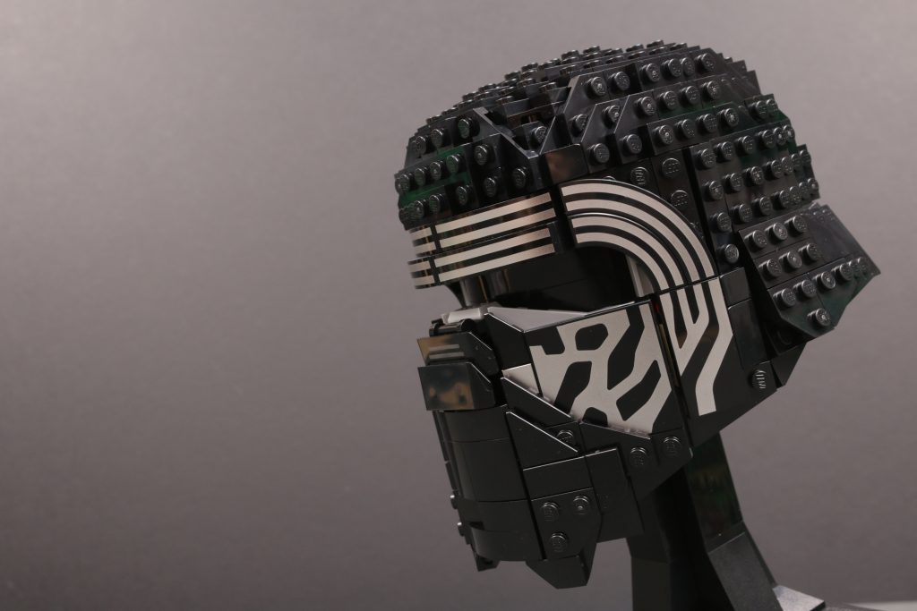 LEGO Star Wars 75415 Kylo Ren Helmet review 33 1024x683