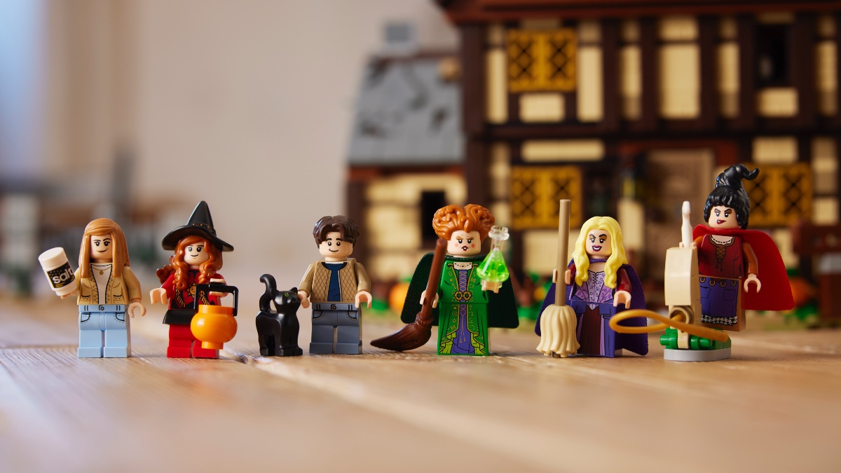 Five key characters missing from the LEGO Ideas Hocus Pocus set