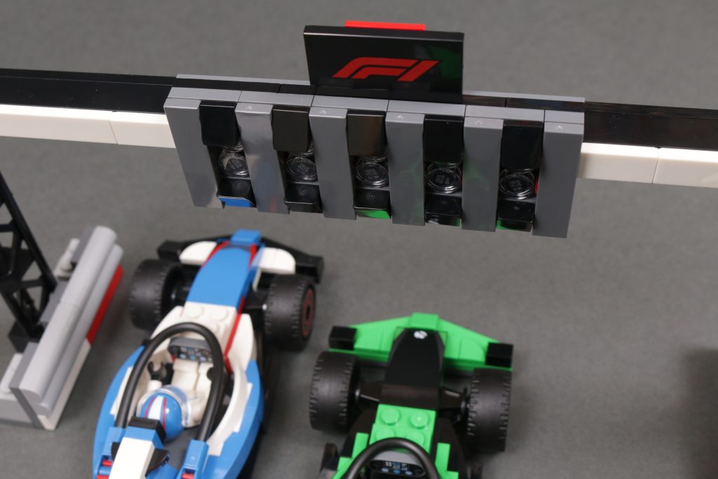 LEGO City 60474 F1 Grid with VCARB Sauber Race Cars review 8 1024x683
