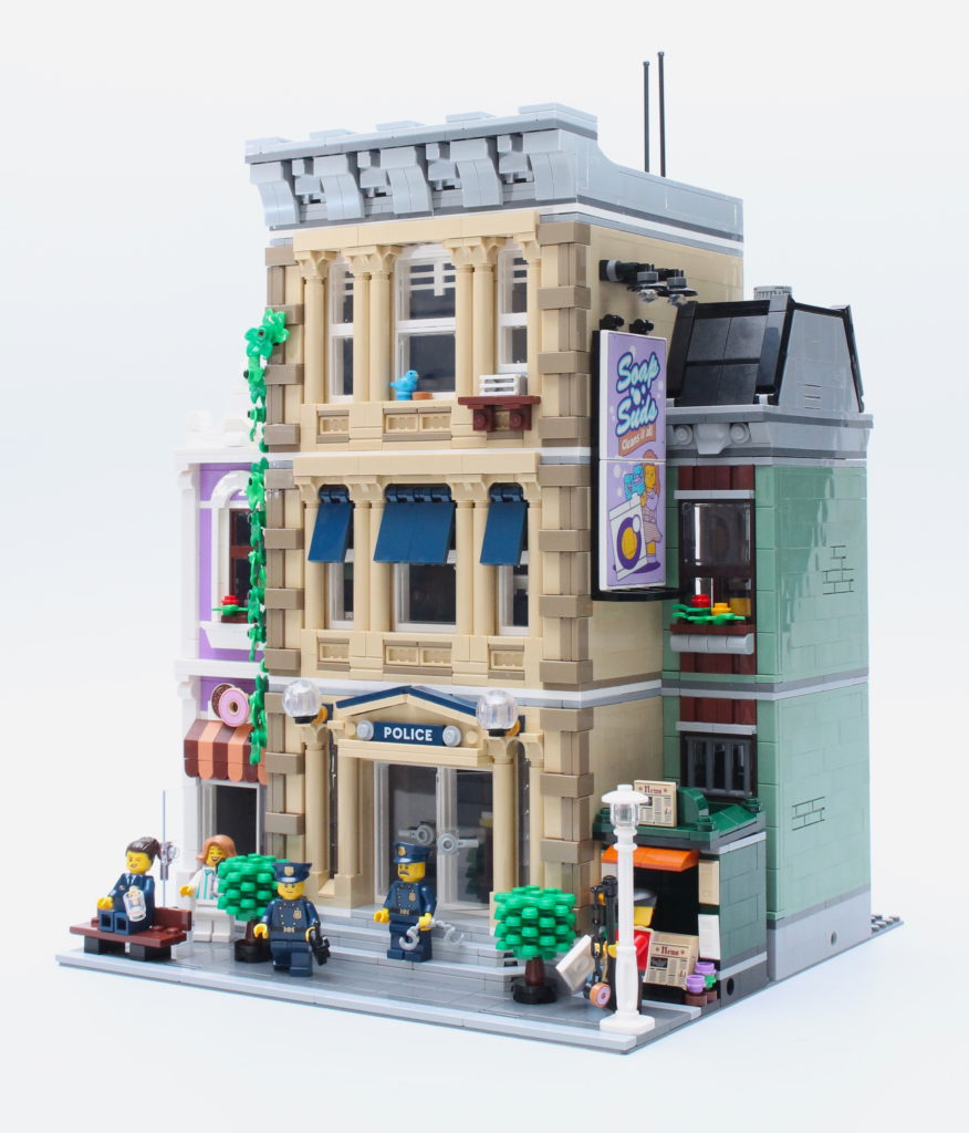 10278 Police Station 2