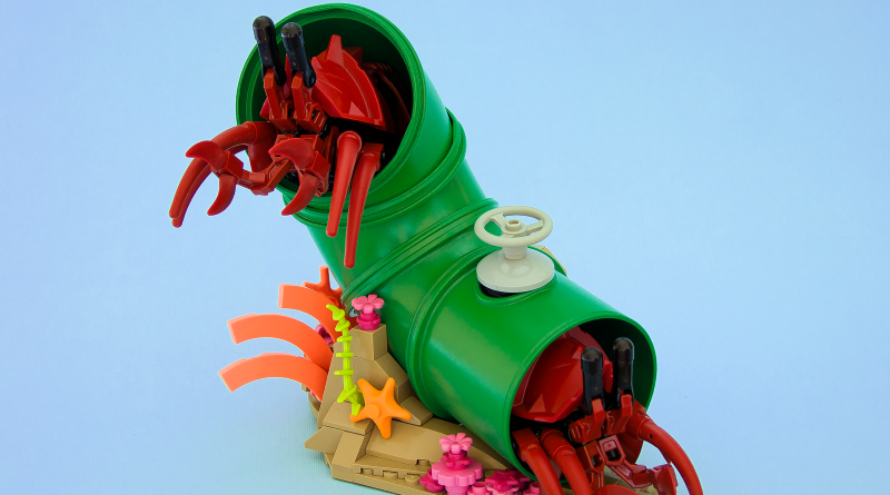 Brick Pic of the Day: Hermit Crab