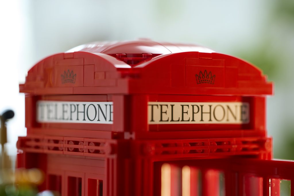 LEGO Ideas 21347 red london telephone box lifestyle 12 1024x683