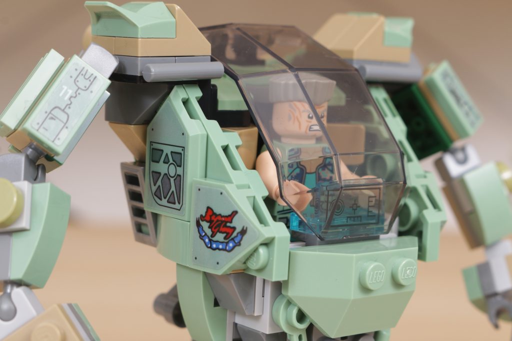 LEGO Avatar 75571 Neytiri Thanator vs. AMP Suit Quaritch review 26 1024x683