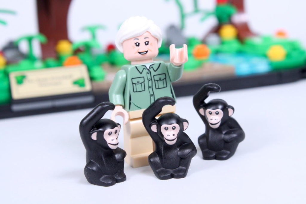 LEGO 40530 Jane Goodall Tribute GWP set review chimps 11 1024x683