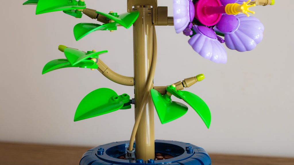 Lego botanicals 10372 Hibiscus 24 1024x576