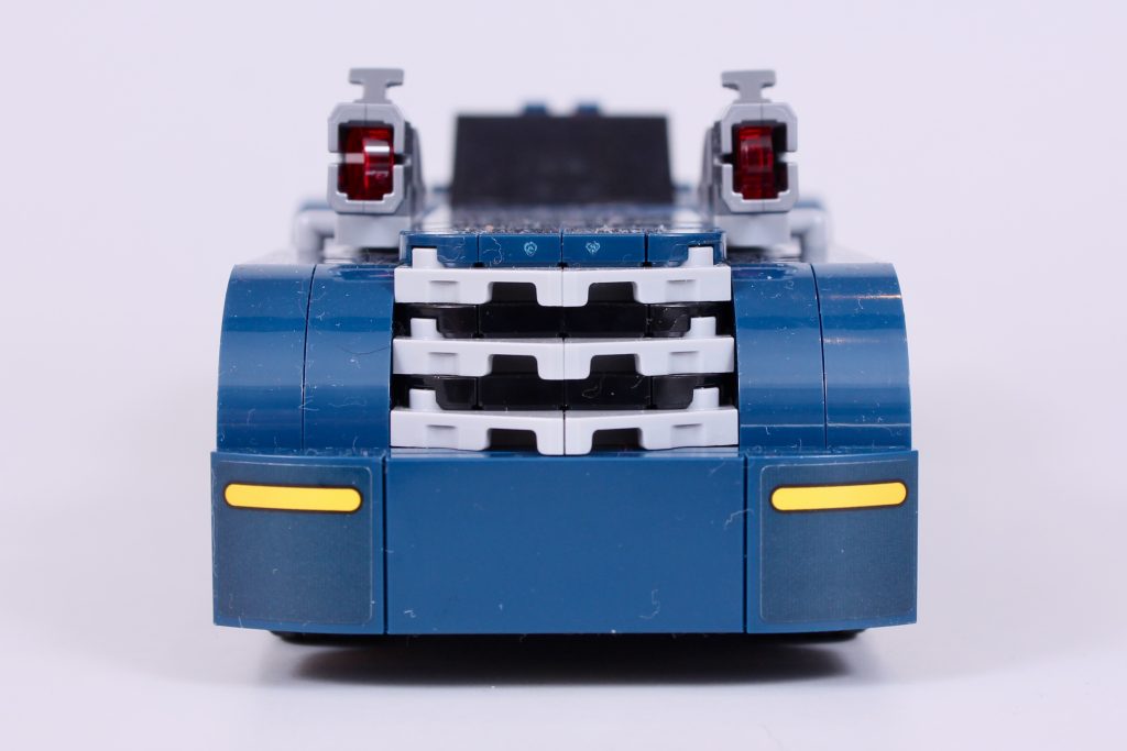 LEGO Batman 76274 Batman with the Batmobile vs. Harley Quinn and Mr. Freeze critique 4 1024x683