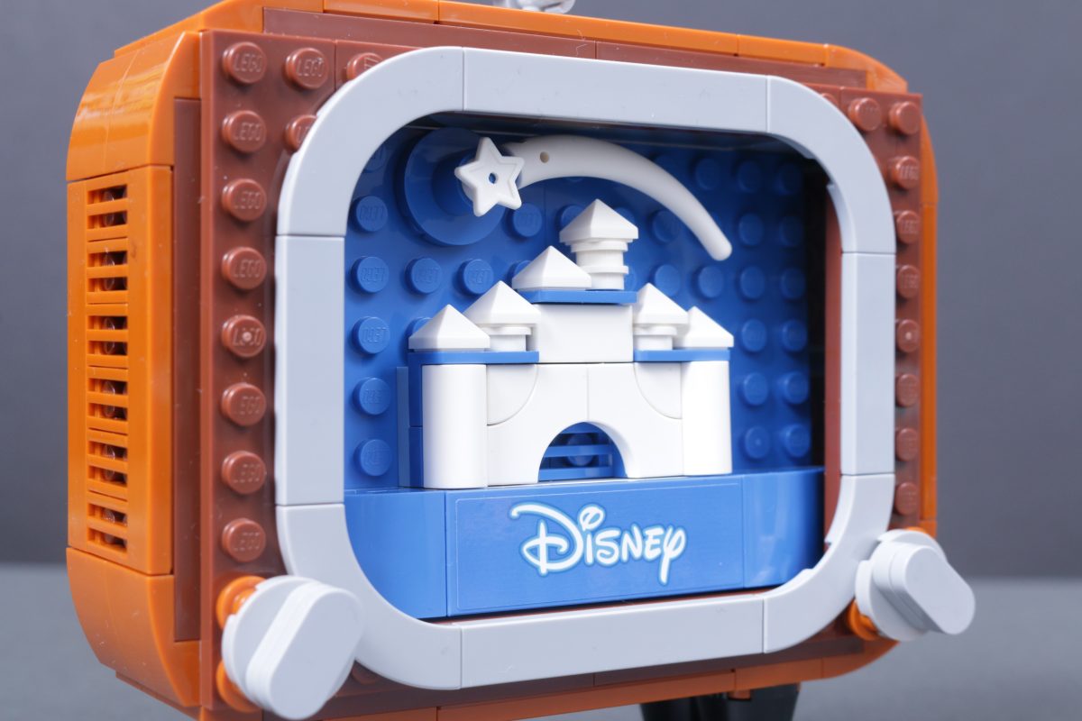 LEGO Disney 40774 Disney Classic Animation Scenes review 7 1200x800