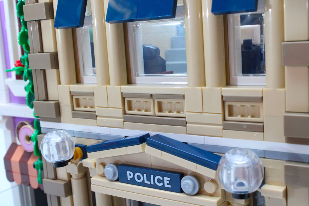 10278 Police Station Techniques Jumpers 1 1