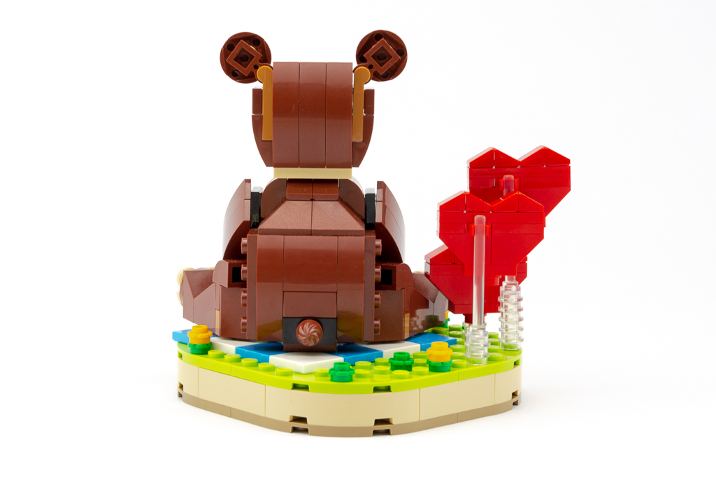 LEGO Review Valentines Brown Bear 21