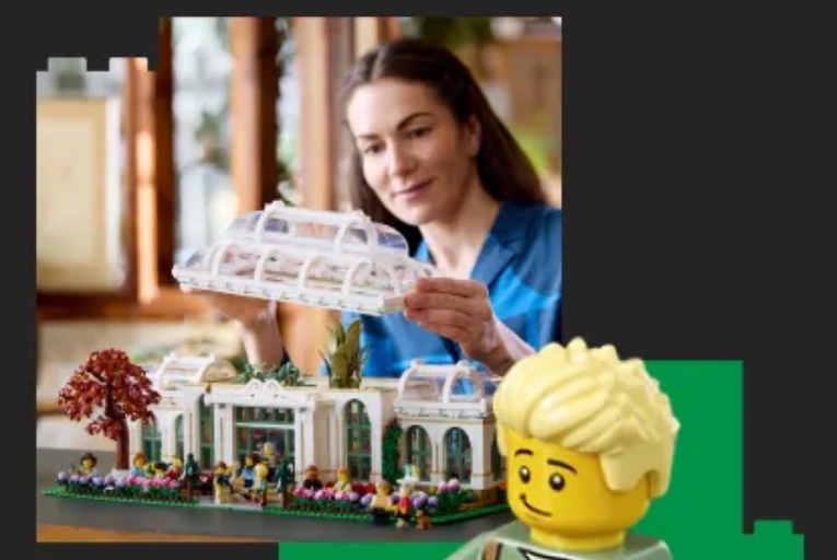 LEGO Ideas 21353 Botanical Garden first look zoom