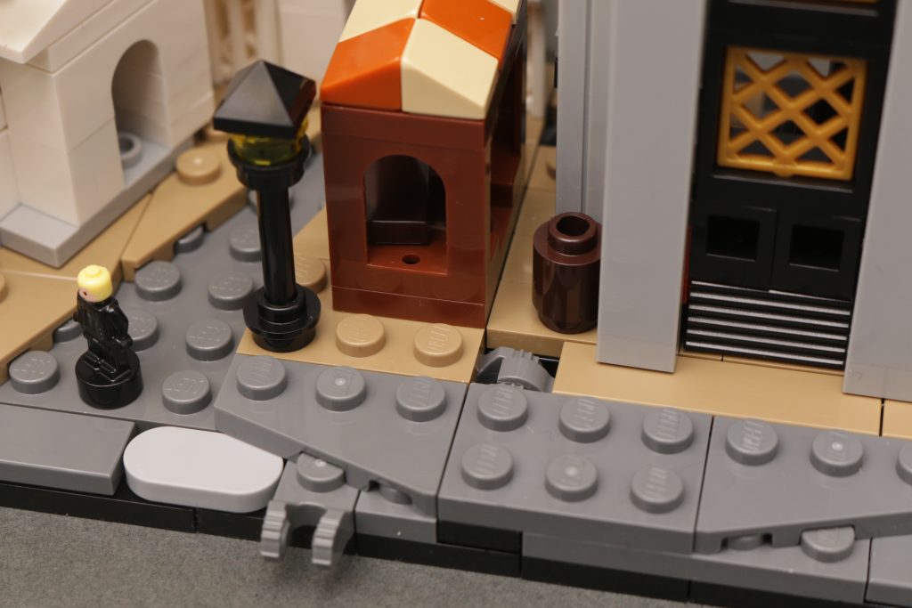 LEGO Harry Potter 76444 Diagon Alley Wizarding Shops review 18 1024x683