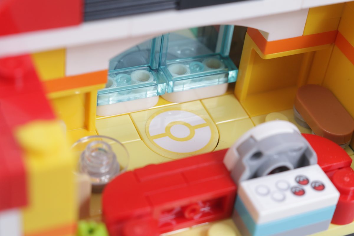 LEGO Pokemon 40911 Mini Pokemon Center review 6 1200x800