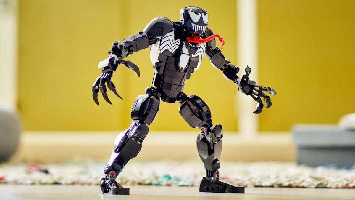 Venom adds to the LEGO Marvel Spider-Man figure range