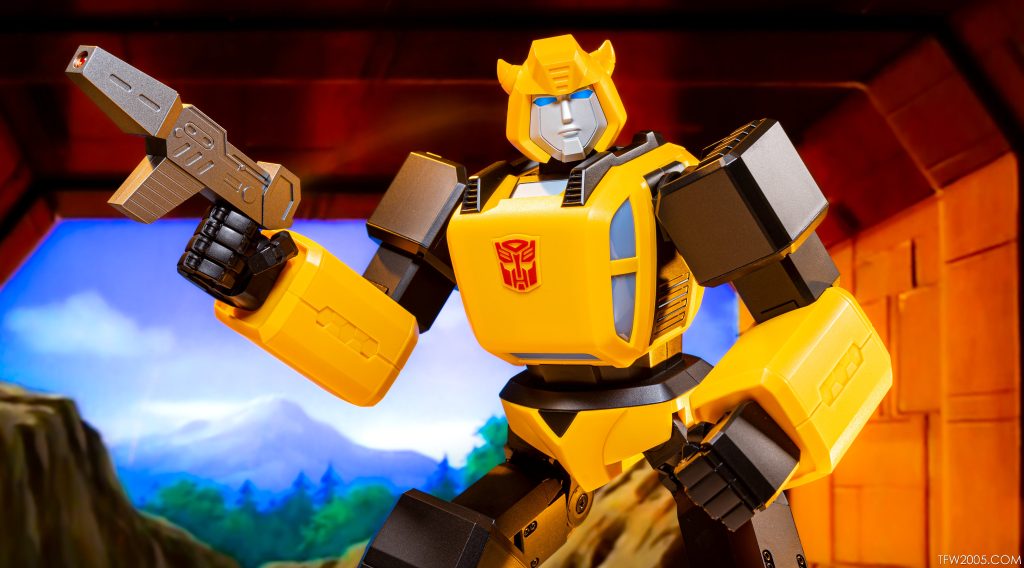 Robosen Performance Bumblebee 32 1024x568