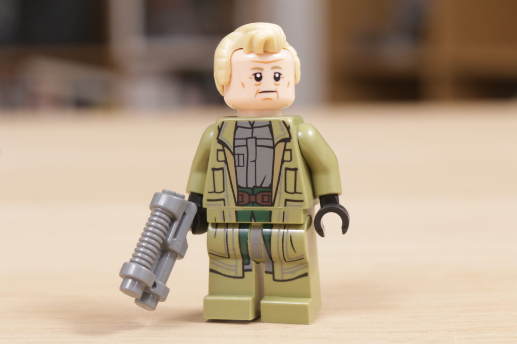LEGO Star Wars 75338 Ambush on Ferrix review 34 1024x683