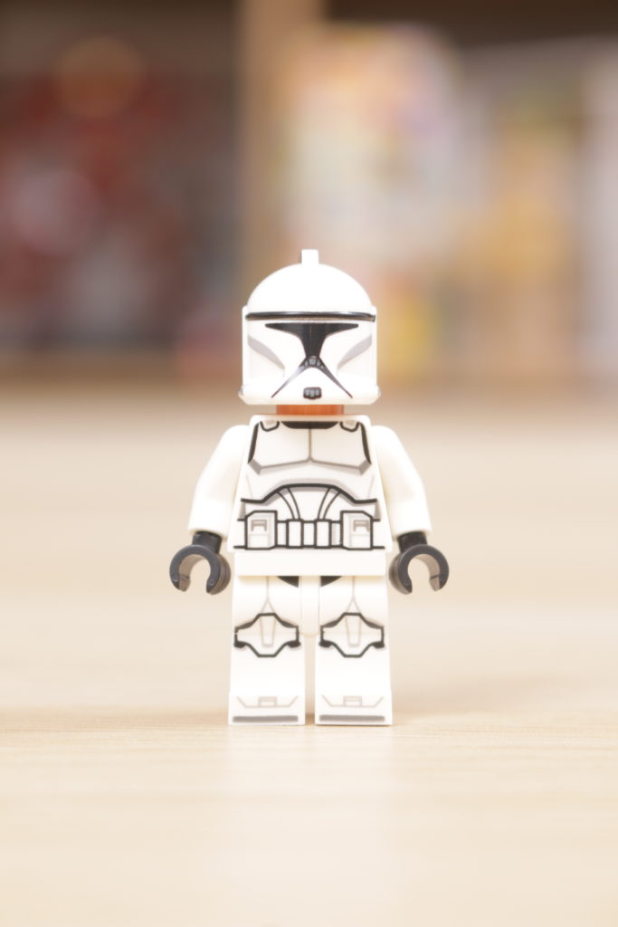 LEGO Star Wars 40558 Clone Trooper Command Station review 4