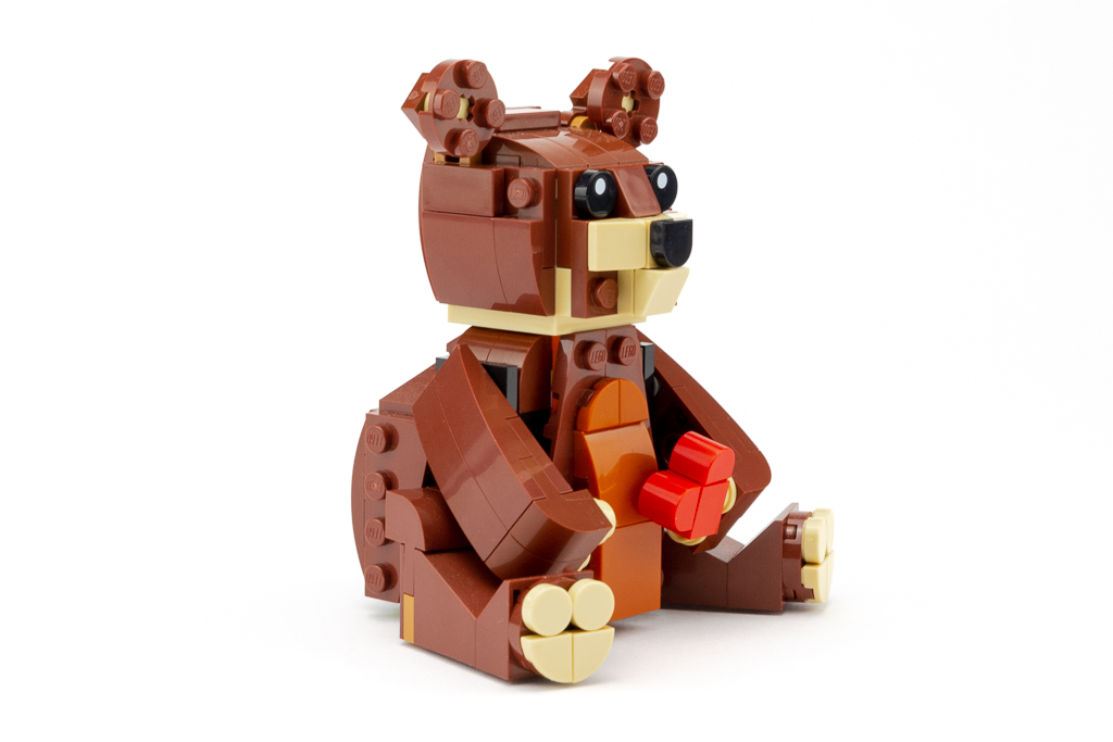 LEGO Review Valentines Brown Bear 09