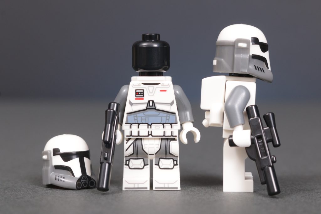 LEGO Star Wars 75373 Ambush on Mandalore Battle Pack review 19 1024x683
