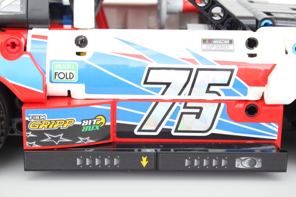 LEGO Technic 42153 NASCAR Next Gen Chevrolet Camaro ZL1 11 1024x683
