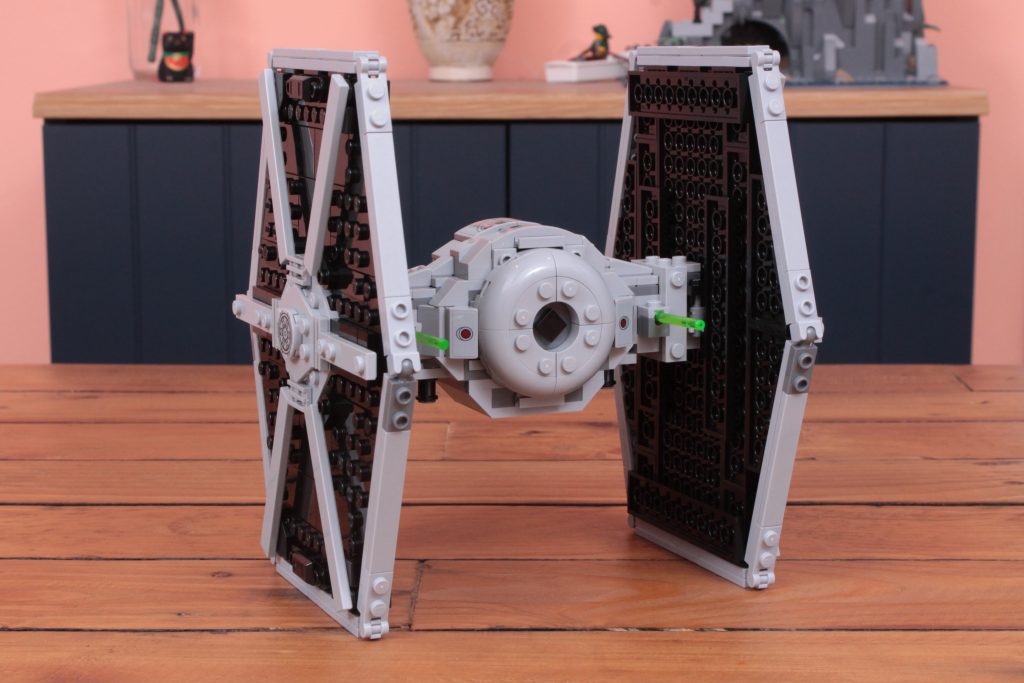 LEGO Star Wars 75393 TIE Fighter X Wing Mash up review 16 1024x683