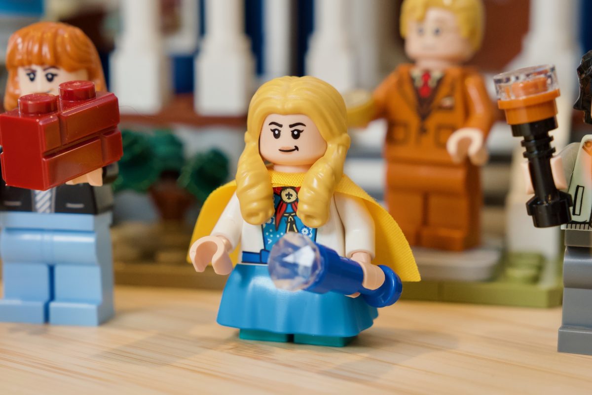 LEGO Icons 11370 Stranger Things The Creel House review 3 1200x800