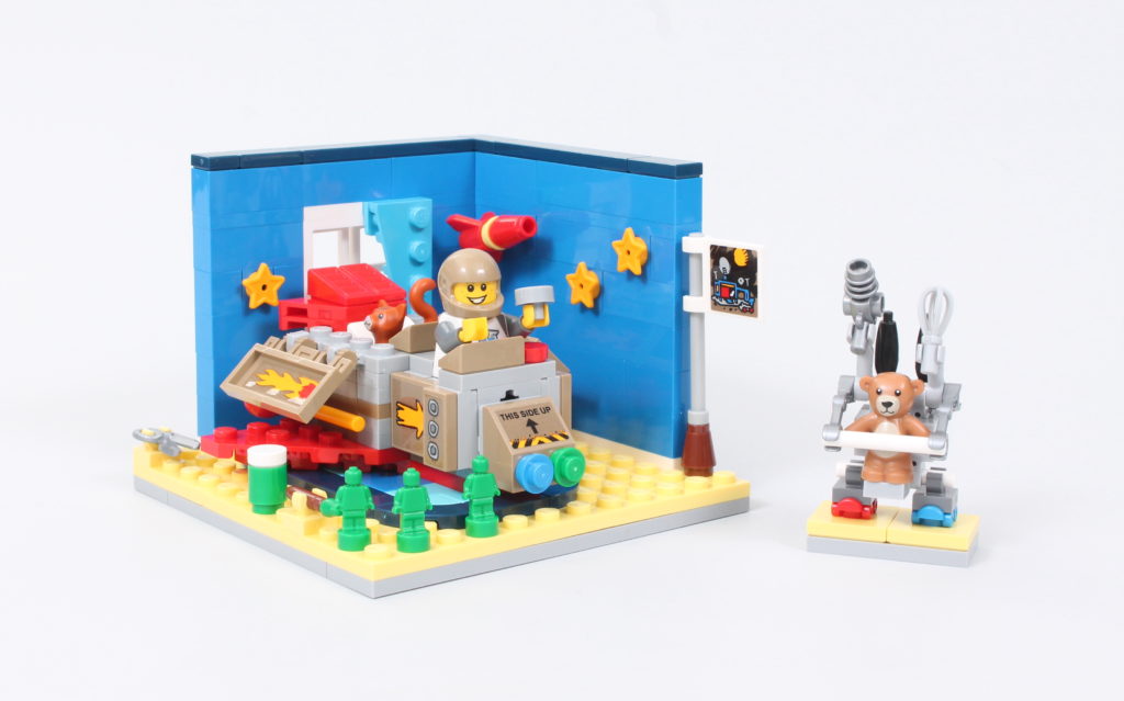 LEGO Ideas 40533 Cosmic Cardboard Adventures gift with purchase review 3 1024x639