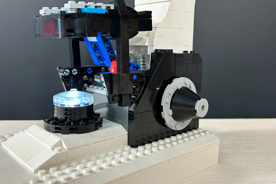 LEGO Ideas LEGO Microscope 2