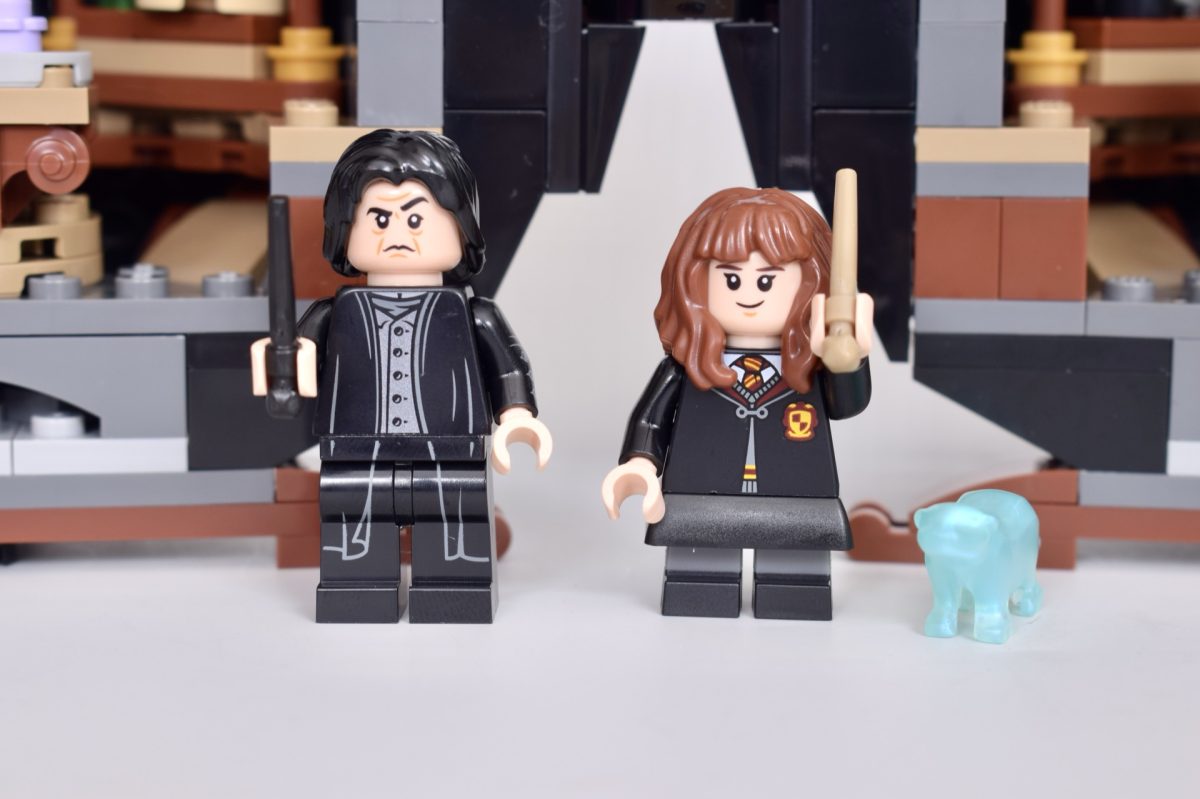 LEGO Harry Potter 76464 Cauldron Secret Potions Classroom review 10 1200x799